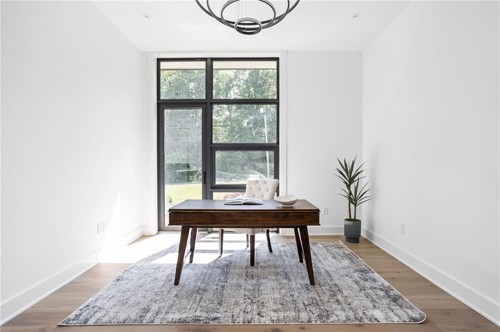 7912 Spring Mill Road Indianapolis, IN 46260 - Photo 10 of 60