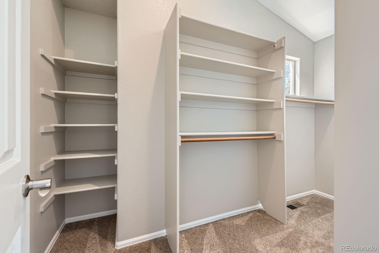 2229 Hyacinth Road Highlands Ranch, CO 80129 - Photo 21 of 38 Gallery Image 21
