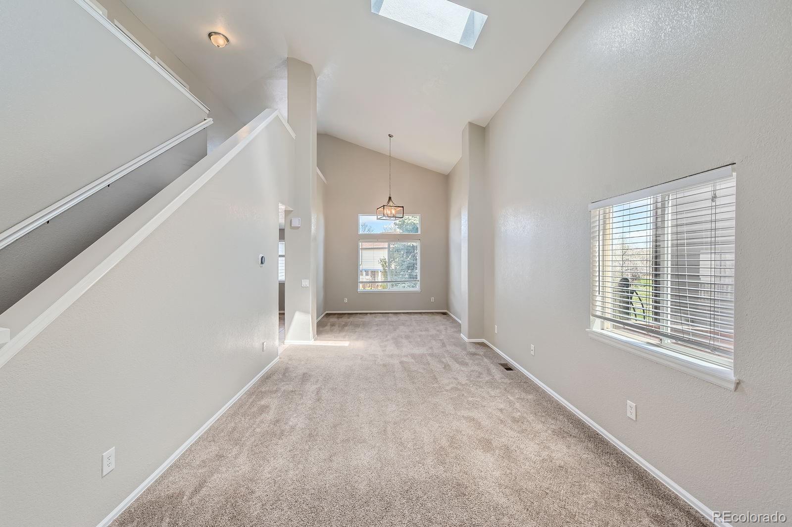 2229 Hyacinth Road Highlands Ranch, CO 80129 - Photo 4 of 38 Gallery Image 4