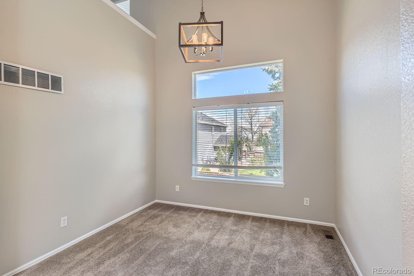 2229 Hyacinth Road Highlands Ranch, CO 80129 - Photo 7 of 38 Gallery Image 7