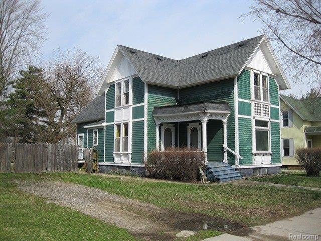 31 Stapleton Street Mount Clemens, MI 48043 - Photo 18 of 23 264-040503 Side (2).JPG