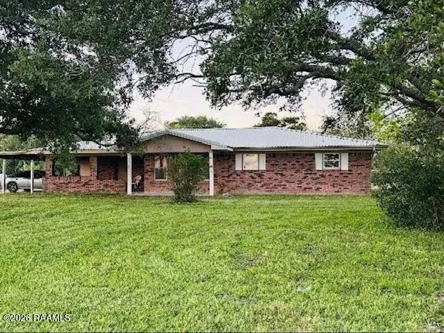 $105,000 | 10614 Highway 14, Delcambre, LA 70528