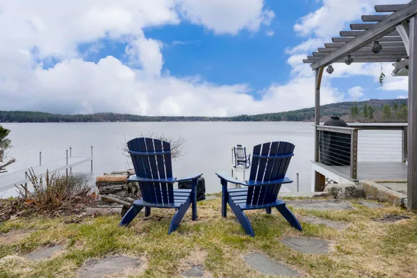 $1,134,900 | 174-175 Lakeshore Drive, Franklin, NH 03235