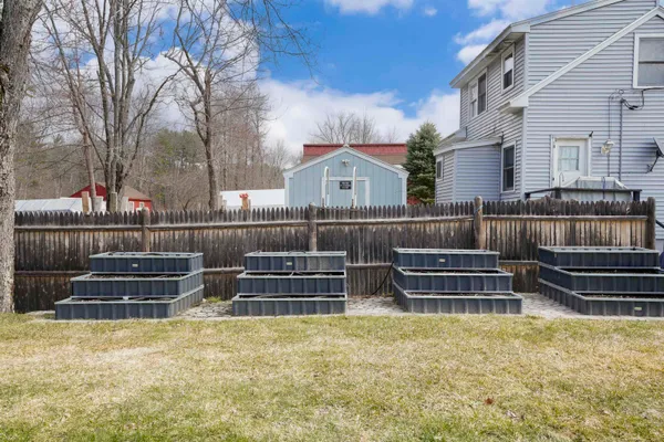 $1,134,900 | 174-175 Lakeshore Drive, Franklin, NH 03235