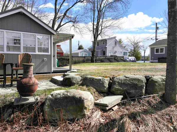 $1,134,900 | 174-175 Lakeshore Drive, Franklin, NH 03235