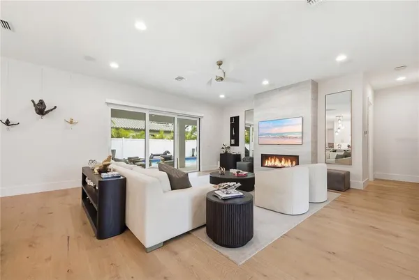 $3,400,000 | 3611 West Barcelona Street, Tampa, FL 33629