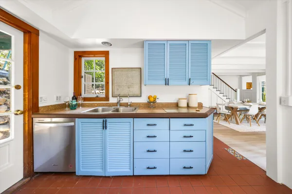 $2,395,000 | 513 East Pedregosa Street, Santa Barbara, CA 93103