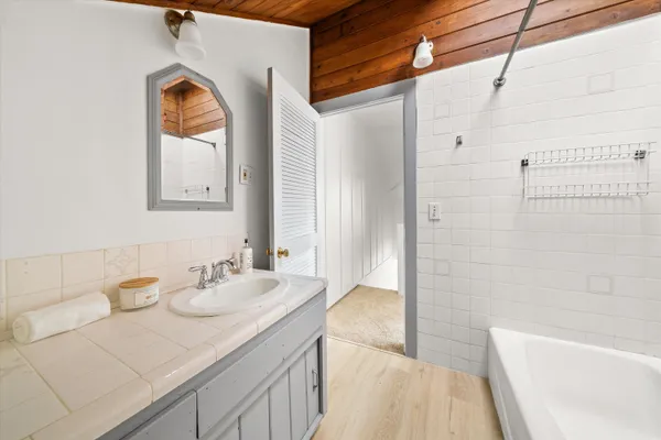 $2,395,000 | 513 East Pedregosa Street, Santa Barbara, CA 93103