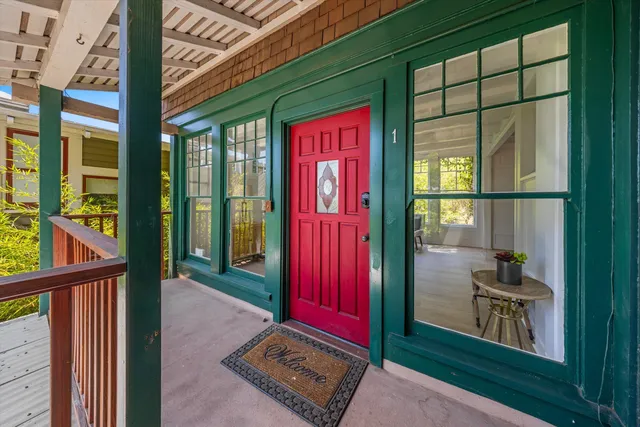 $2,795,000 | 513 East Pedregosa Street, Santa Barbara, CA 93103