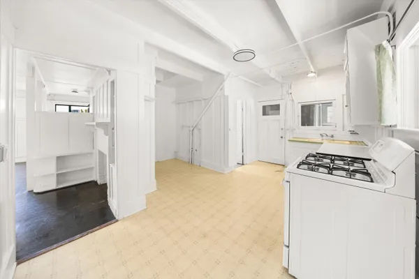 $2,395,000 | 513 East Pedregosa Street, Santa Barbara, CA 93103