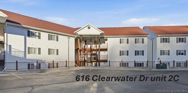 $299,000 | 616 Clearwater Drive, Unit 2C, Camdenton, MO 65020