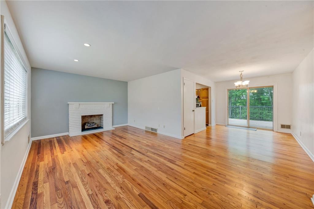 73 Bellview Circle McKees Rocks, PA 15136 - Photo 5 of 32 Gallery Image 5