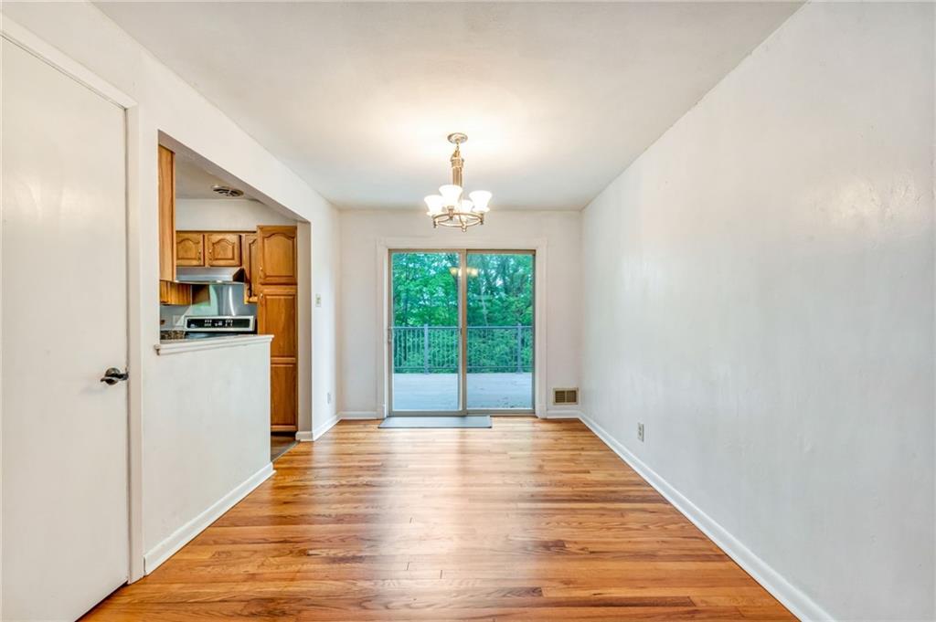 73 Bellview Circle McKees Rocks, PA 15136 - Photo 6 of 32 Gallery Image 6