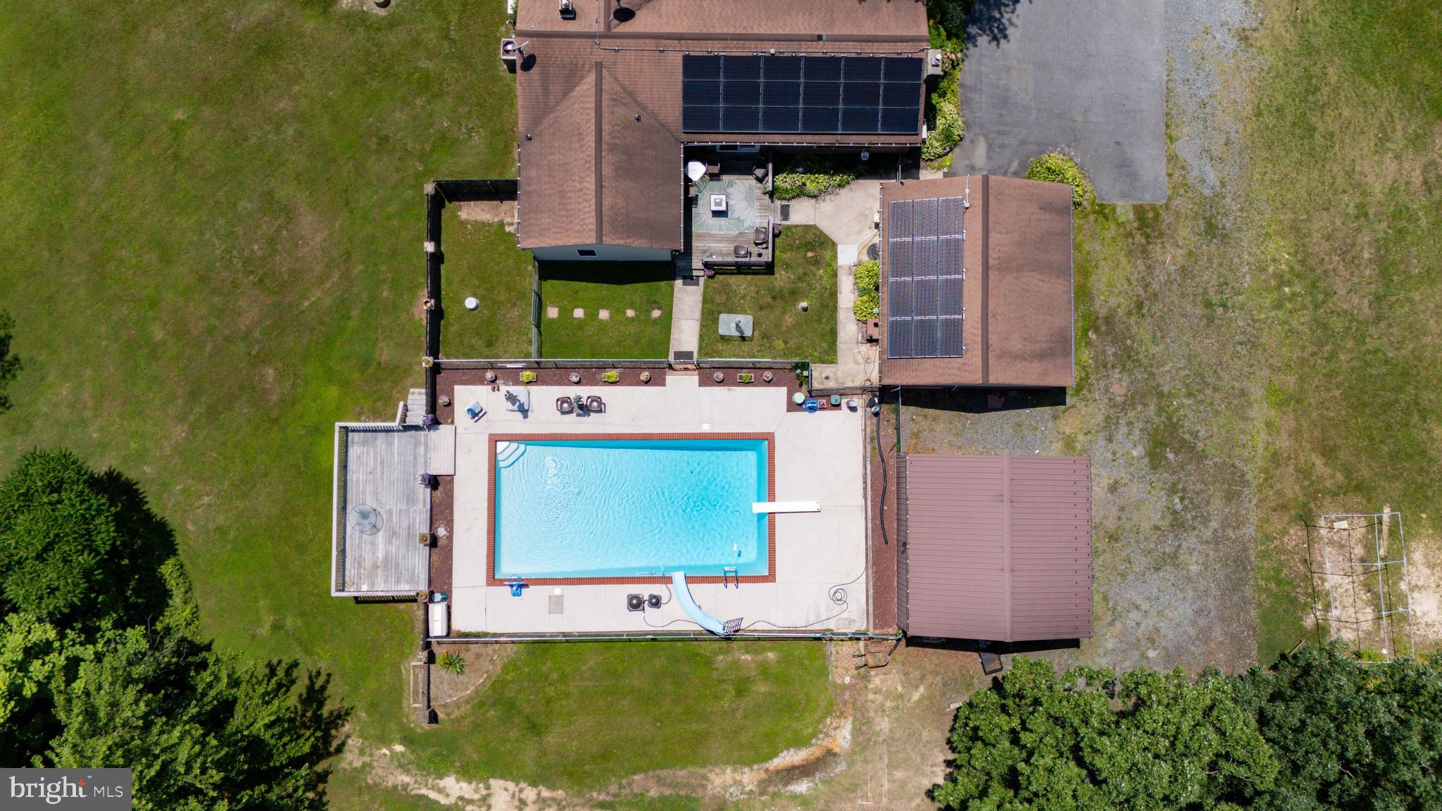 348 Union Church Road Elkton, MD 21921 - Photo 2 of 40 IN-GROUND POOL