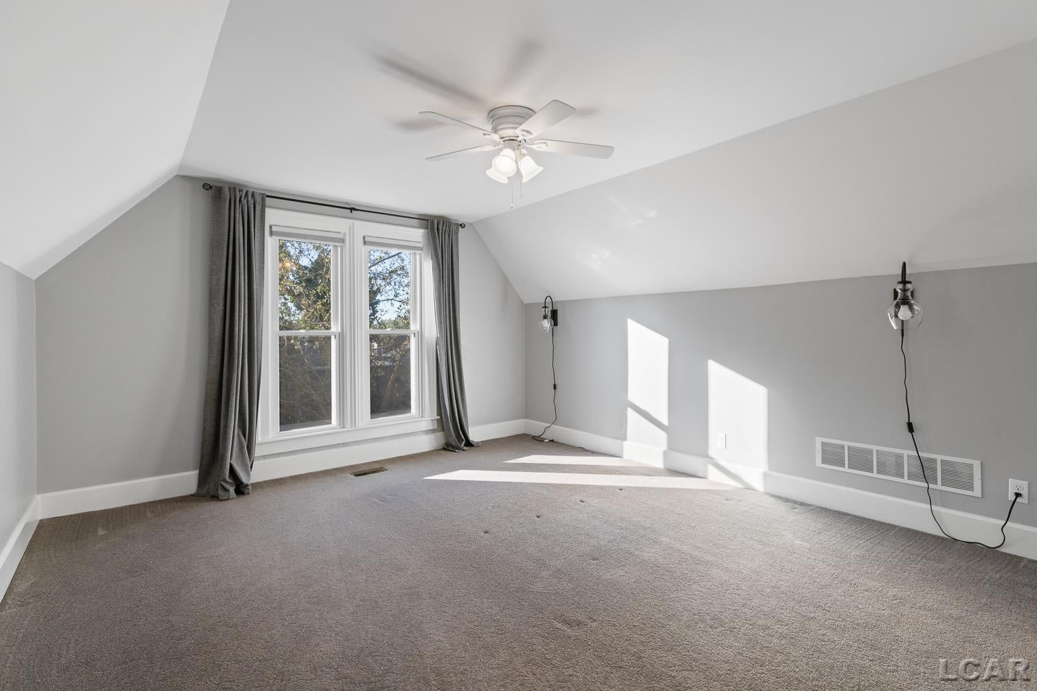 129 East Butler Street Adrian, MI 49221 - Photo 26 of 38 Gallery Image 26