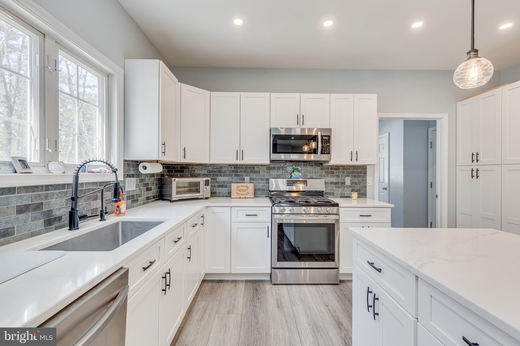 420 Tuckerton Road Medford, NJ 08055 - Photo 4 of 47 Modern kitchen with sleek finishes.