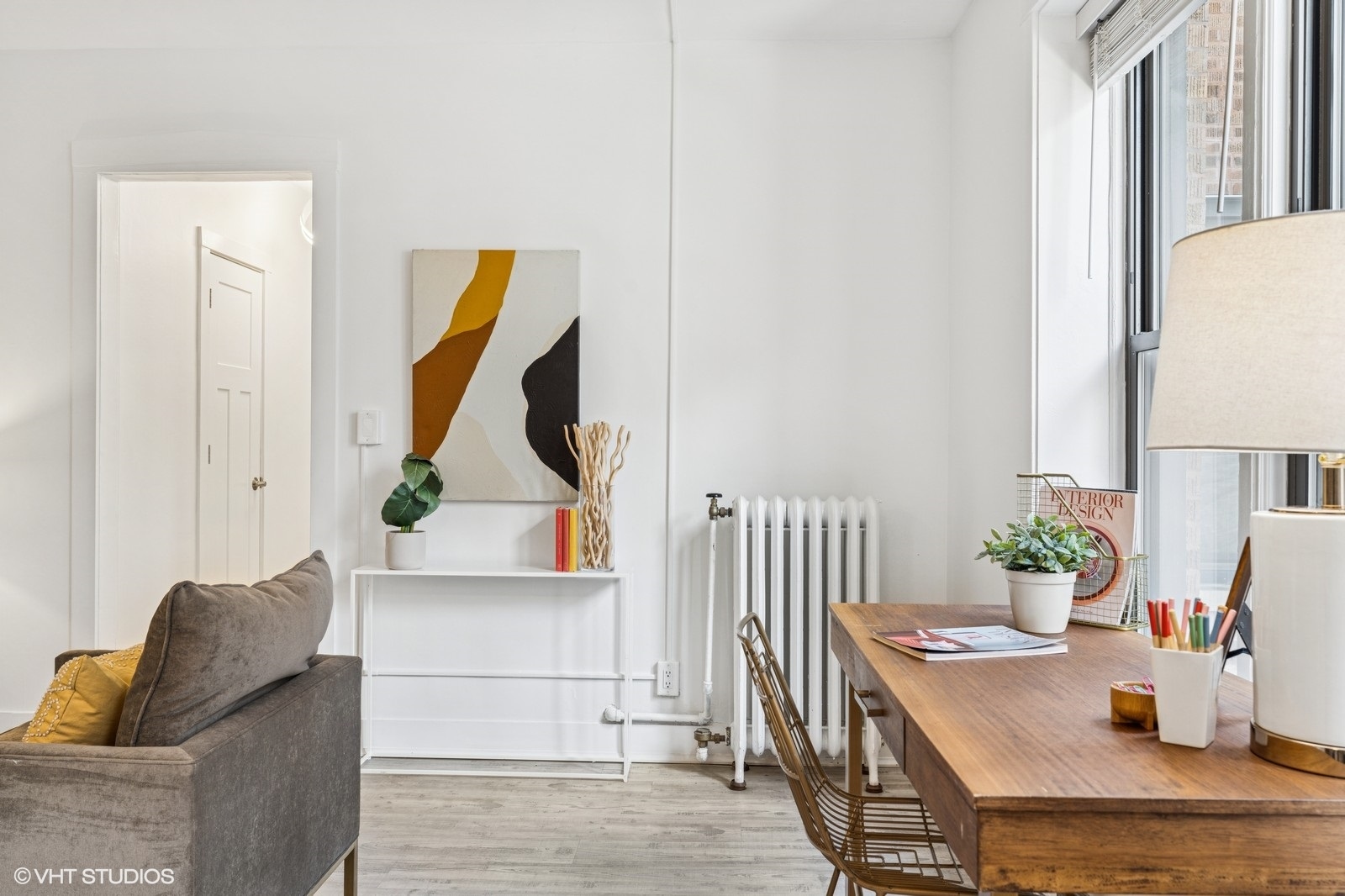 725 West Sheridan Road, Unit 302 Chicago, IL 60613 - Photo 6 of 21 Gallery Image 6