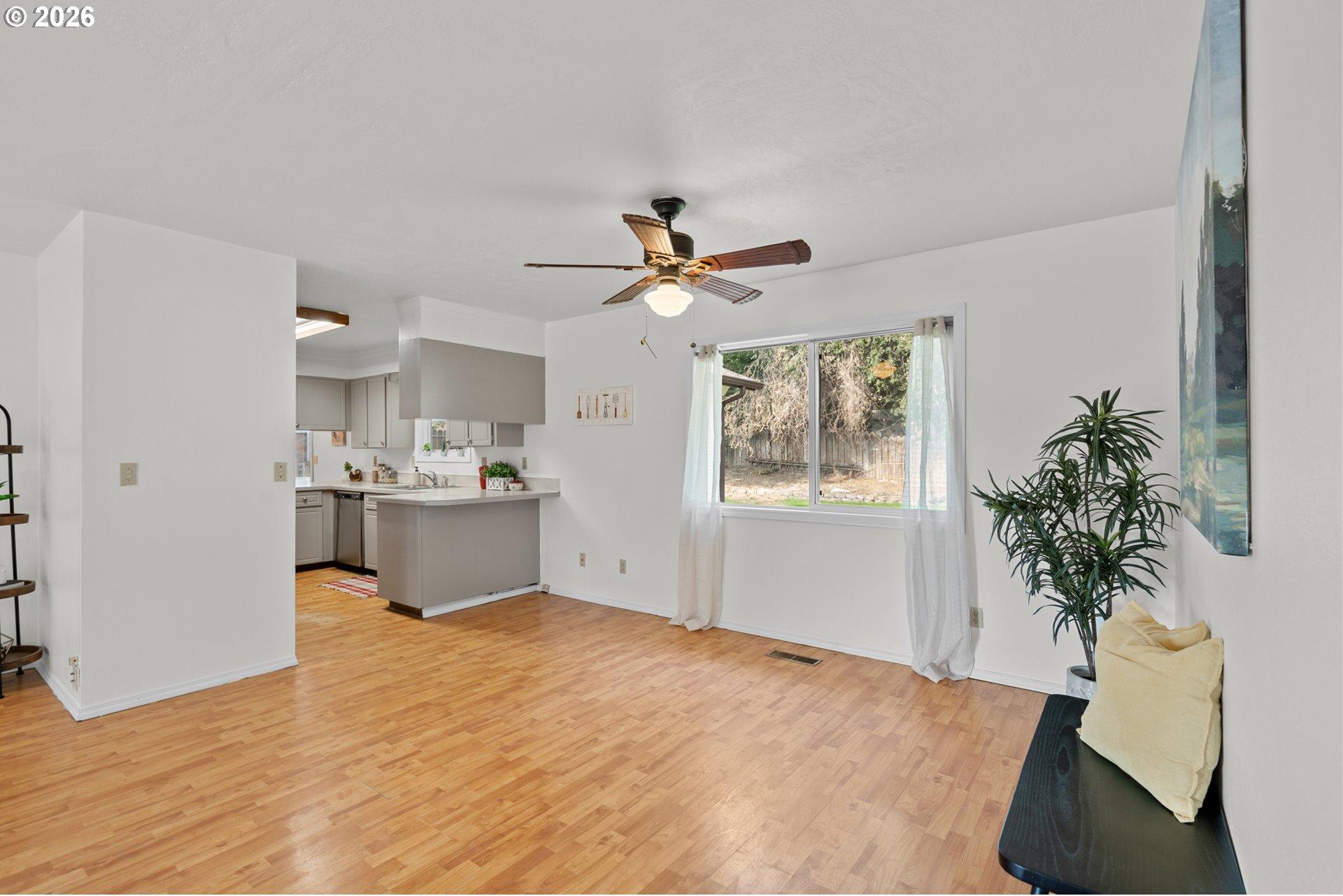 1425 Southwest 46th Street Pendleton, OR 97801 - Photo 6 of 28 Gallery Image 6