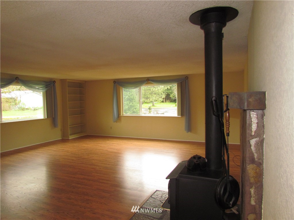152 Ioka Road Sequim, WA 98382 - Photo 9 of 25 Gallery Image 9