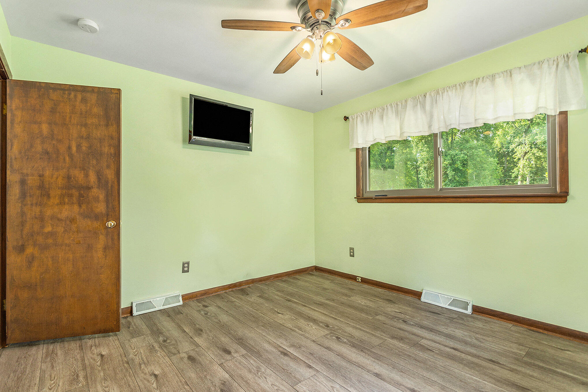 4322 Watkins Road Battle Creek, MI 49015 - Photo 16 of 35 018_4322_watkins_rd_battle_creek_mi_4901