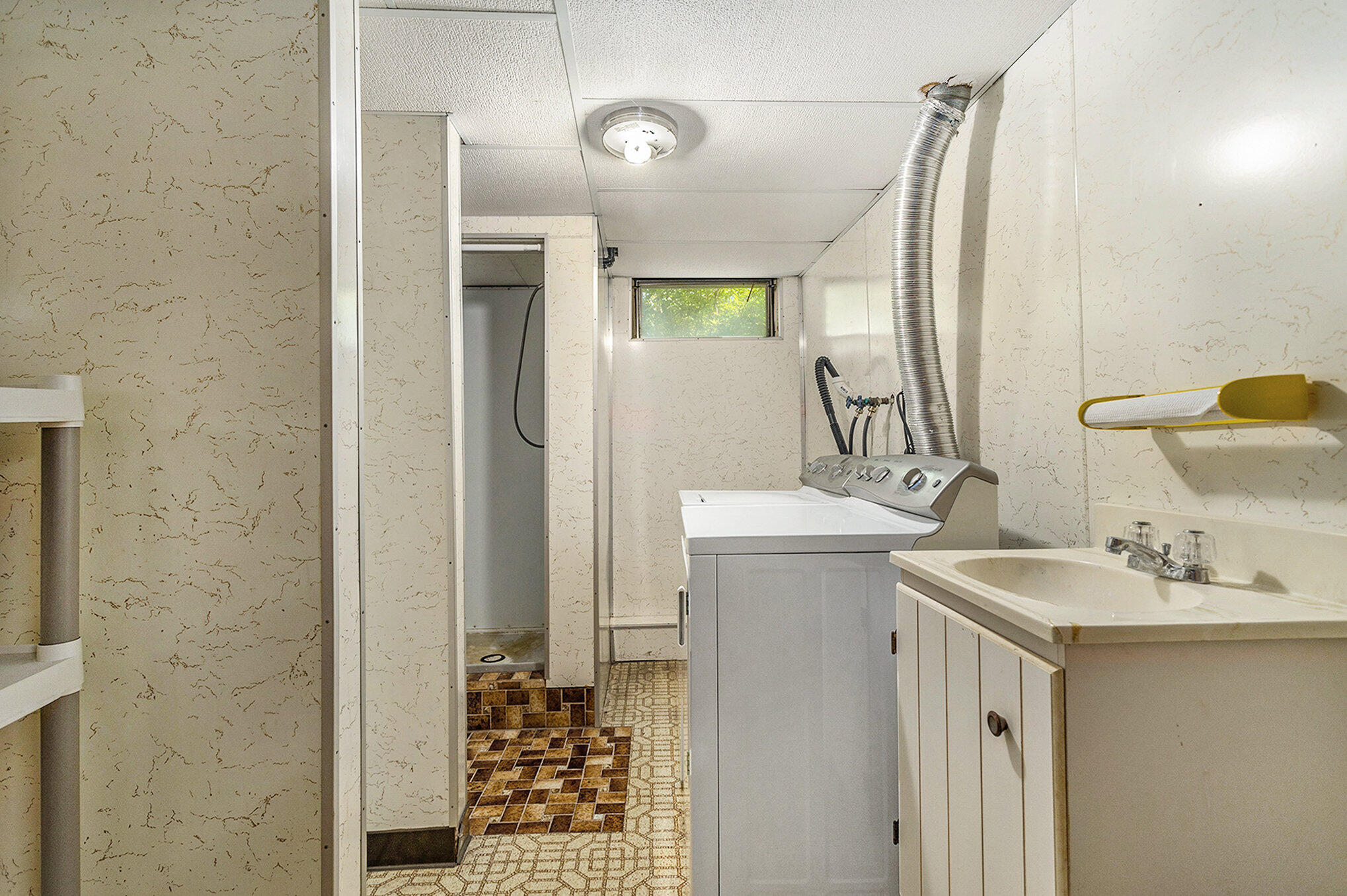 4322 Watkins Road Battle Creek, MI 49015 - Photo 22 of 35 024_4322_watkins_rd_battle_creek_mi_4901