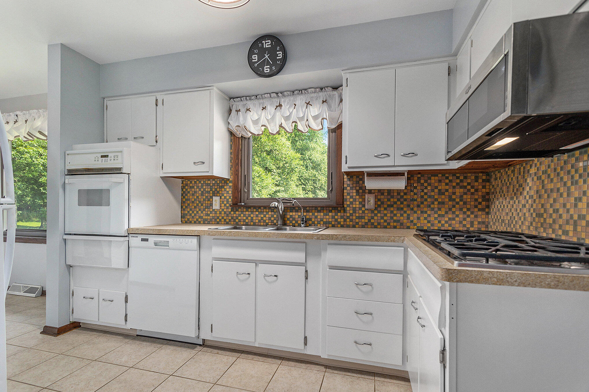 4322 Watkins Road Battle Creek, MI 49015 - Photo 10 of 35 007_4322_watkins_rd_battle_creek_mi_4901