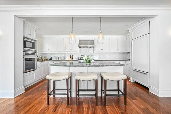 $20,000,000 | 1 Bluff Avenue, Unit 41, Westerly, RI 02891