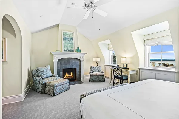 $20,000,000 | 1 Bluff Avenue, Unit 41, Westerly, RI 02891