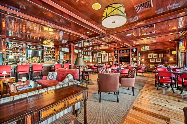 $20,000,000 | 1 Bluff Avenue, Unit 41, Westerly, RI 02891