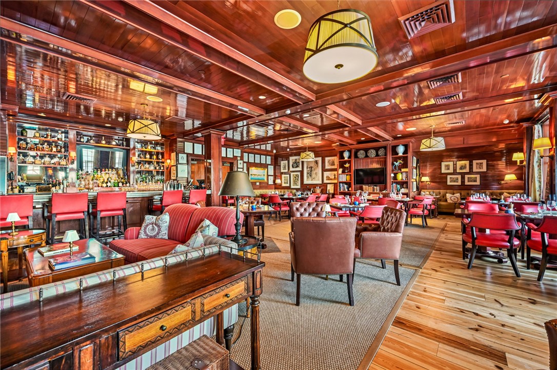 1 Bluff Avenue, Unit 41 Westerly, RI 02891 - Photo 33 of 38 Member's Club Bar and Restaurant