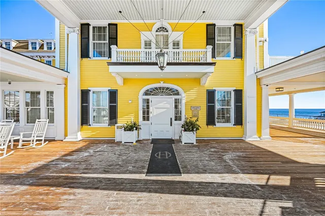 $20,000,000 | 1 Bluff Avenue, Unit 41, Westerly, RI 02891