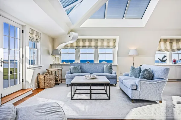 $20,000,000 | 1 Bluff Avenue, Unit 41, Westerly, RI 02891