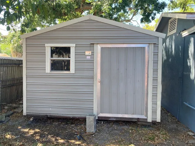 $999 | 3024 West Haya Street, Tampa, FL 33614