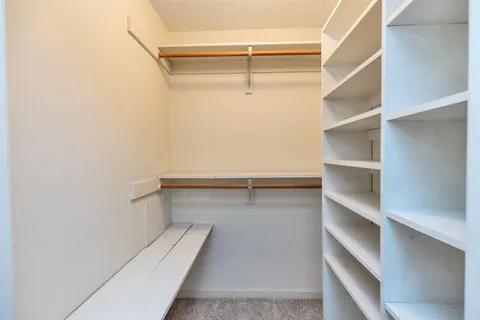 $239,000 | 1 Northbrook Drive, Unit 102, Manchester, NH 03102