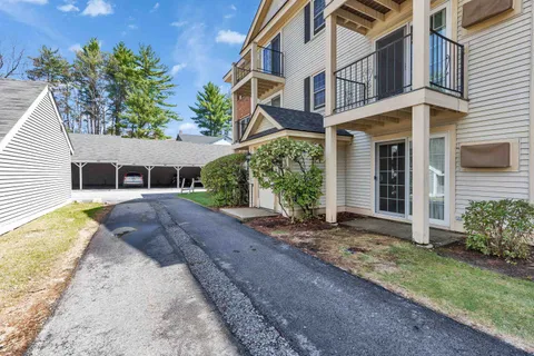 $239,000 | 1 Northbrook Drive, Unit 102, Manchester, NH 03102