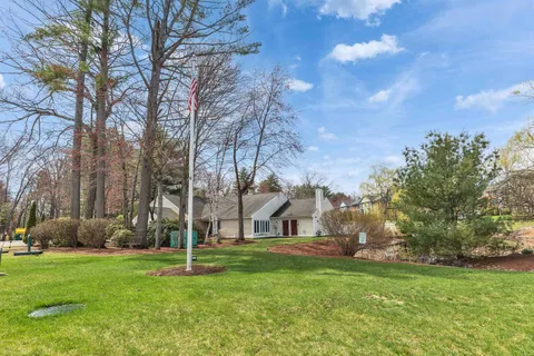 $239,000 | 1 Northbrook Drive, Unit 102, Manchester, NH 03102