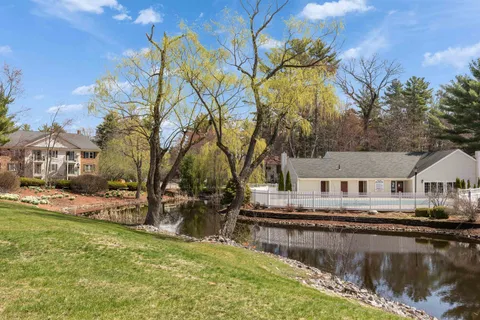$239,000 | 1 Northbrook Drive, Unit 102, Manchester, NH 03102