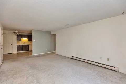 $239,000 | 1 Northbrook Drive, Unit 102, Manchester, NH 03102