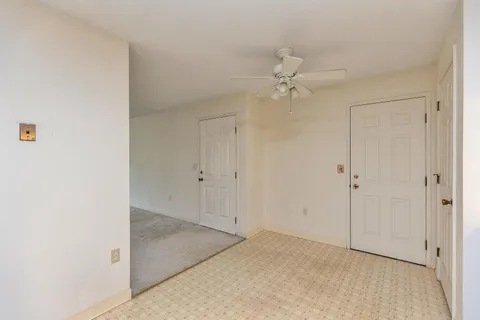 $239,000 | 1 Northbrook Drive, Unit 102, Manchester, NH 03102