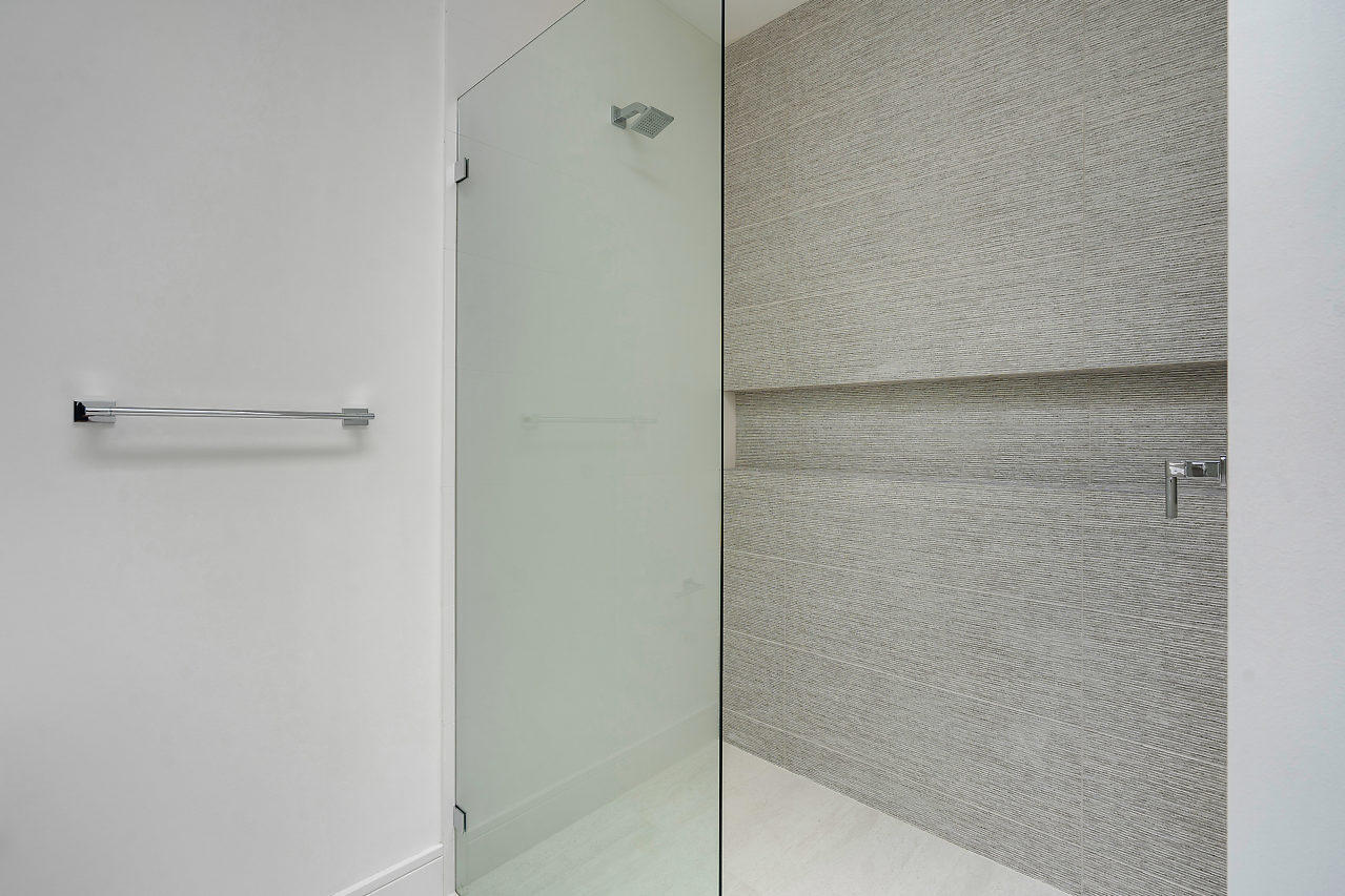 160 Northeast Wavecrest Way Boca Raton, FL 33432 - Photo 28 of 54 021-160NEWavecrestWay-BocaRaton-FL-small
