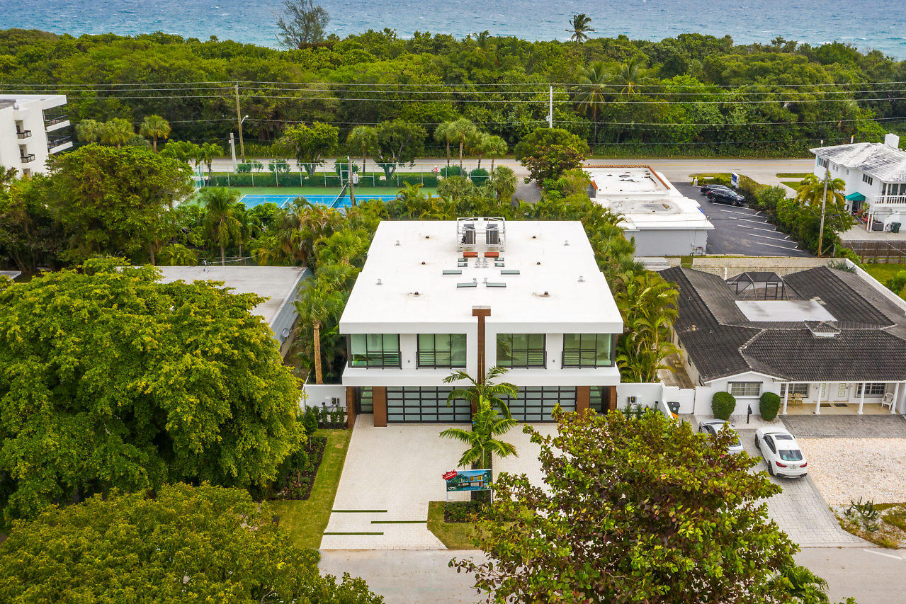 160 Northeast Wavecrest Way Boca Raton, FL 33432 - Photo 46 of 54 039-160NEWavecrestWay-BocaRaton-FL-small