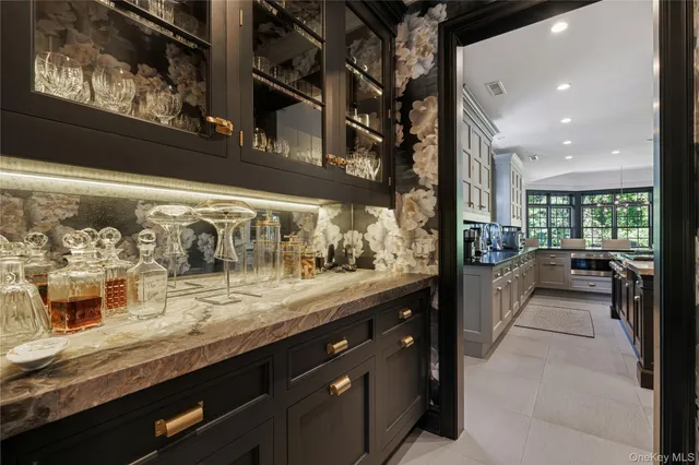 $5,000,000 | 20 Woodland Drive, Rye Brook, NY 10573