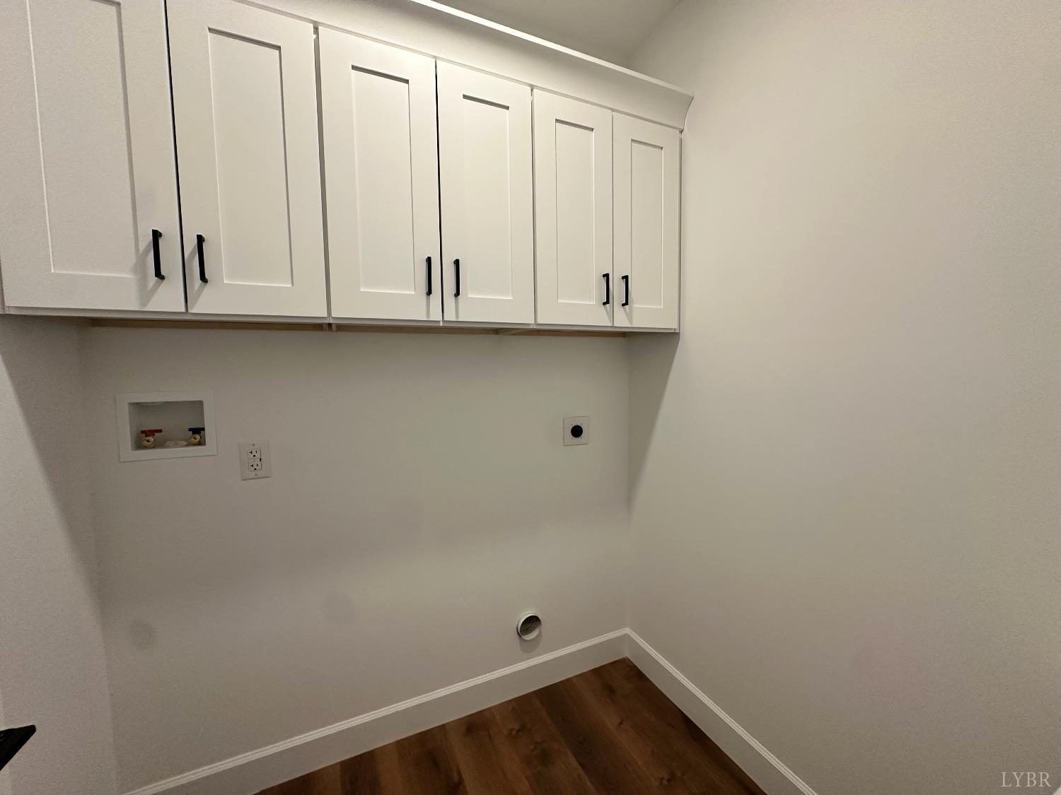 11314 Leesville Road Evington, VA 24550 - Photo 12 of 28 a view of door with washer and dryer