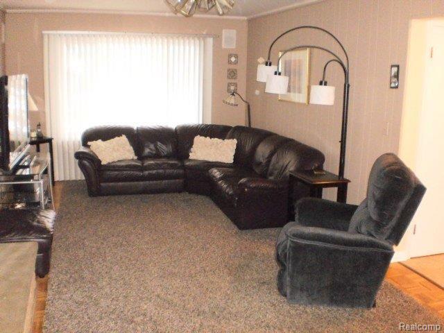 1072 Canterbury Road Grosse Pointe, MI 48236 - Photo 2 of 25 Canterbury 023.JPG