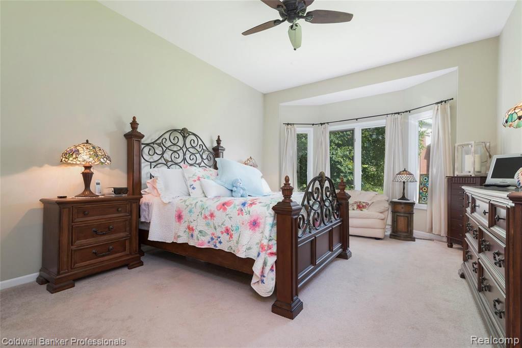 6607 Chatham Circle Rochester Hills, MI 48306 - Photo 12 of 28