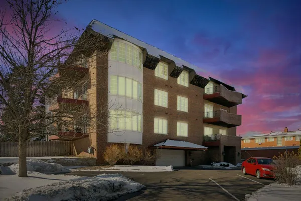 $214,900 | 6300 Xerxes Avenue South, Unit 44, Edina, MN 55435