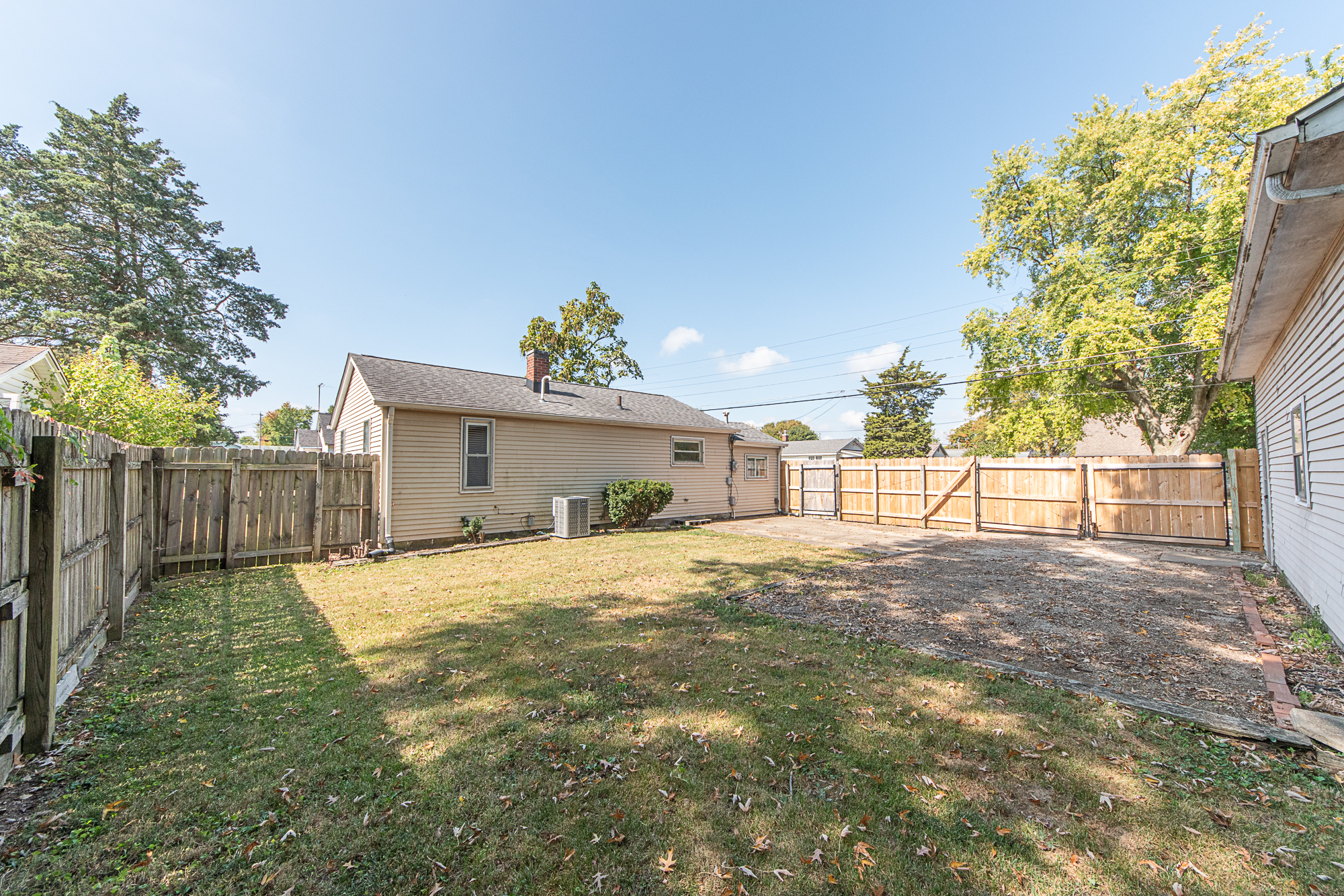 537 Cleveland Street Columbus, IN 47201 - Photo 20 of 23