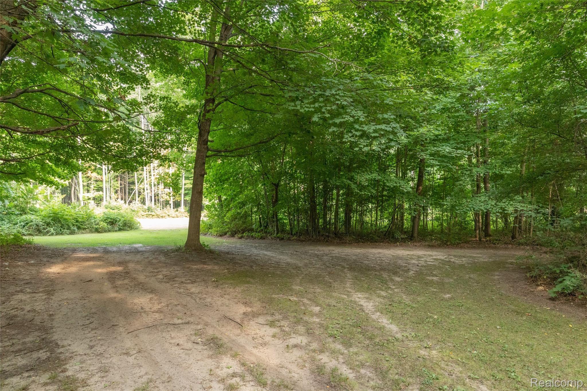 5420 North Center Road Flint, MI 48506 - Photo 44 of 56 780A3821.JPG