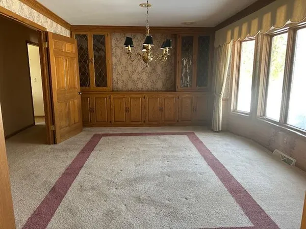 $549,800 | S37-w32055 Kamps Court, Waukesha, WI 53189