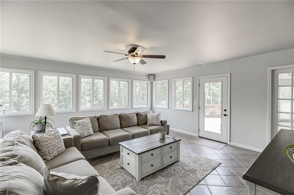 3803 Carter Road Buford, GA 30518 - Photo 19 of 58